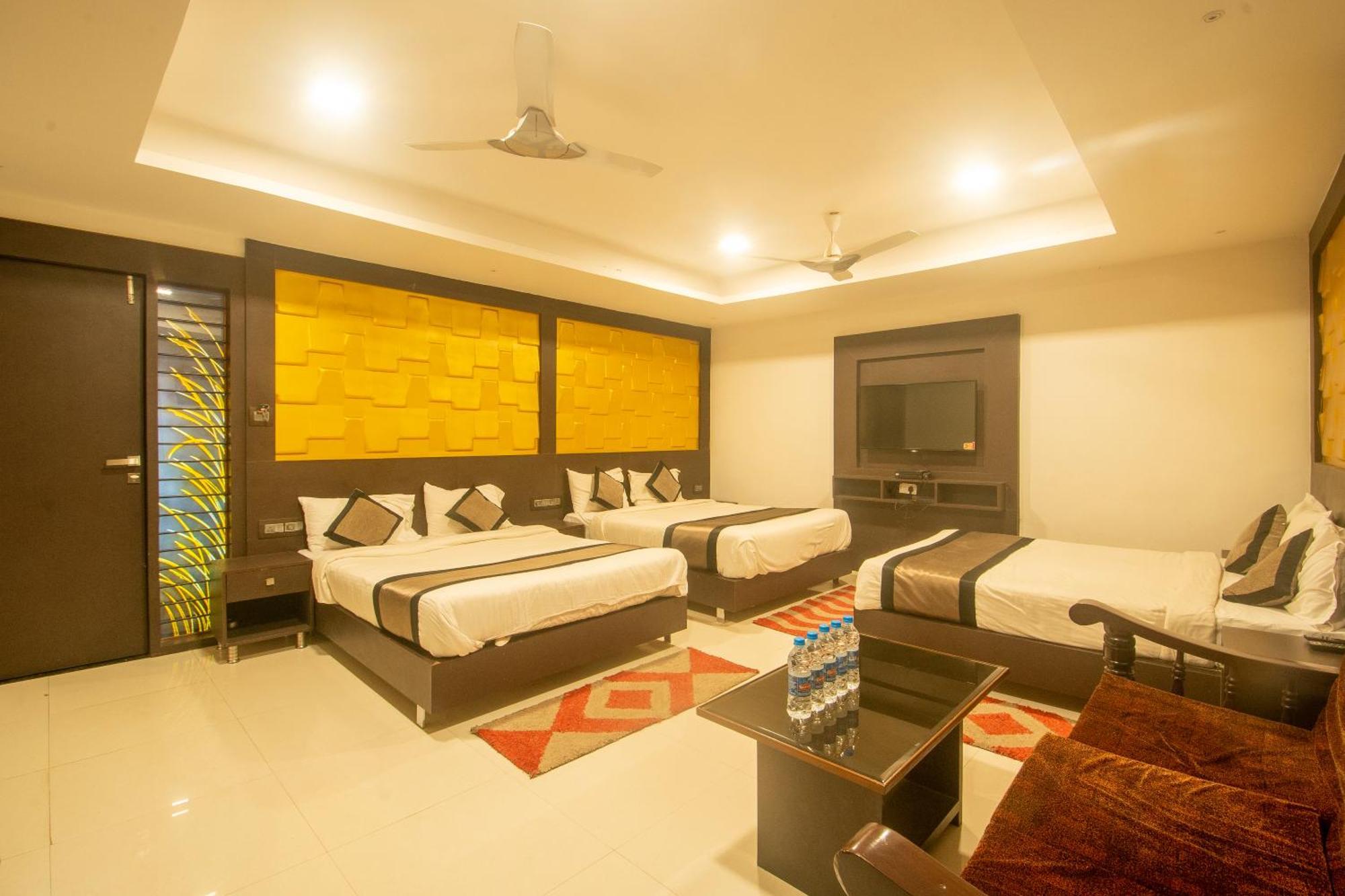 Parampara Residency Kushālnagar Εξωτερικό φωτογραφία